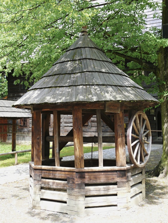Rožnov pod Radhoštěm - Valašské muzeum  v přírodě